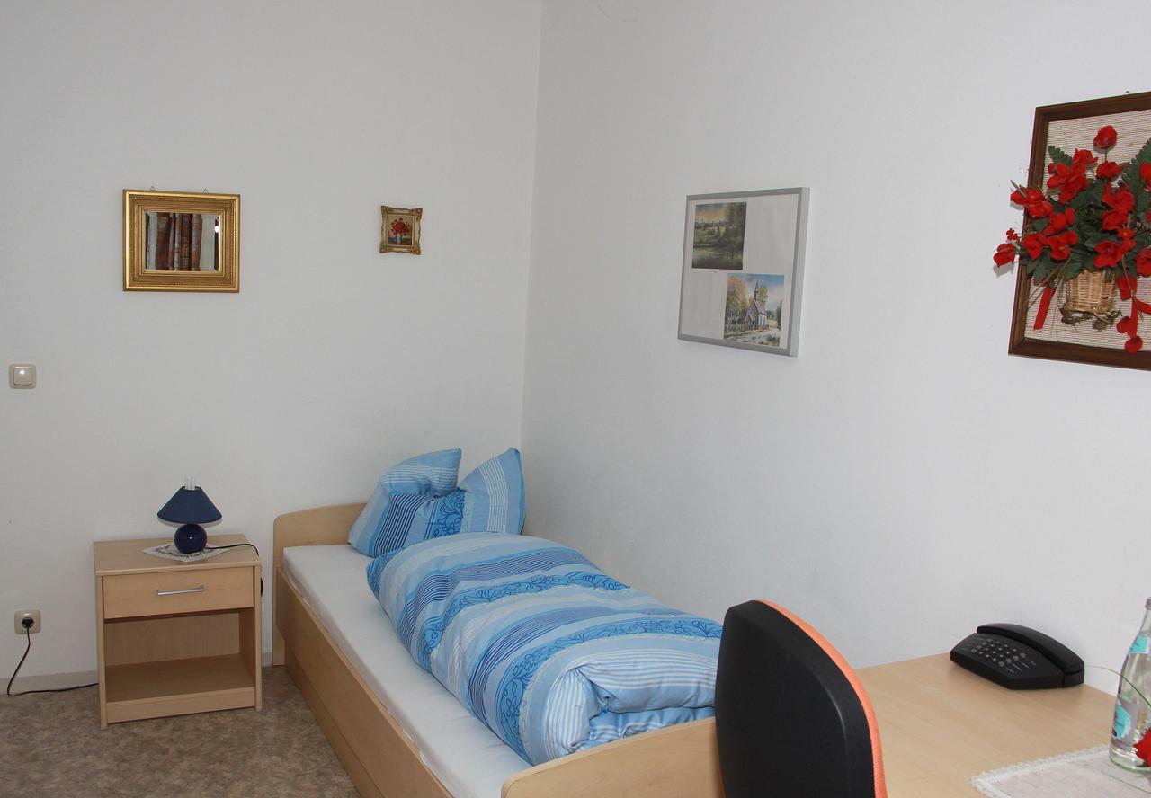 Hotel Bayerischer Hof Wiesau Buitenkant foto
