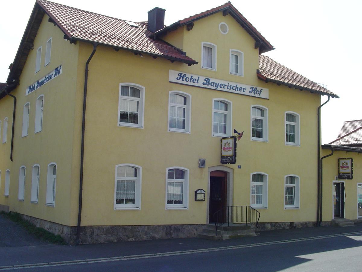 Hotel Bayerischer Hof Wiesau Buitenkant foto