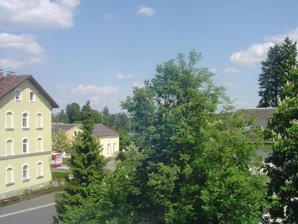 Hotel Bayerischer Hof Wiesau Buitenkant foto