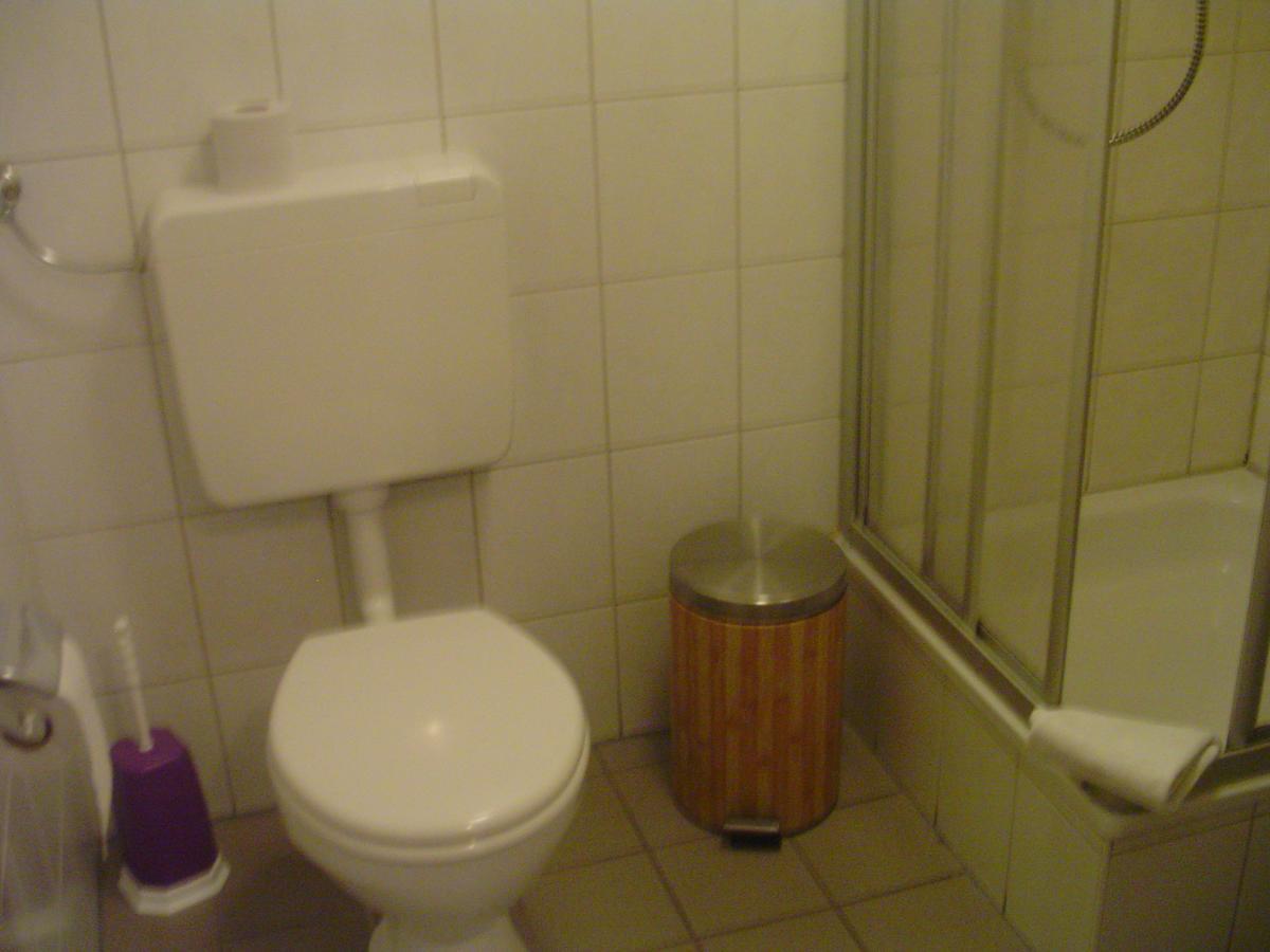 Hotel Bayerischer Hof Wiesau Buitenkant foto